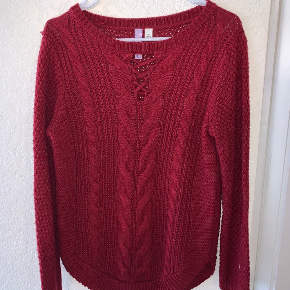 Alya maroon/deep red sweater